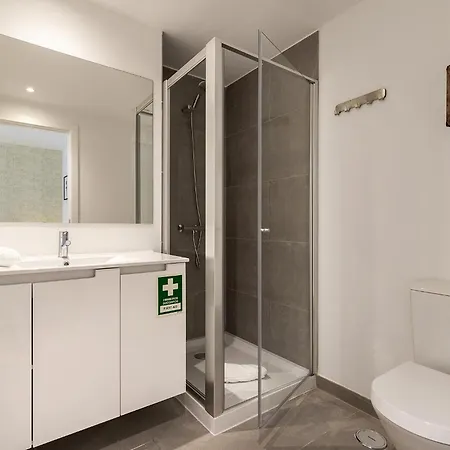 Design And Bright Near Pasteis De Belem アパート